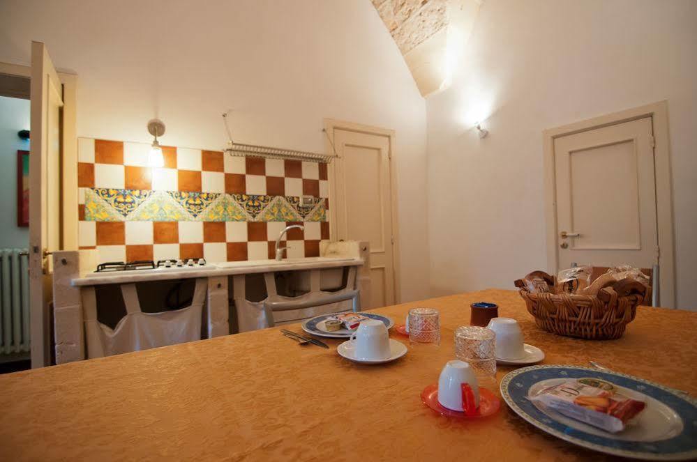 Tito Schipa B&B レッチェ エクステリア 写真