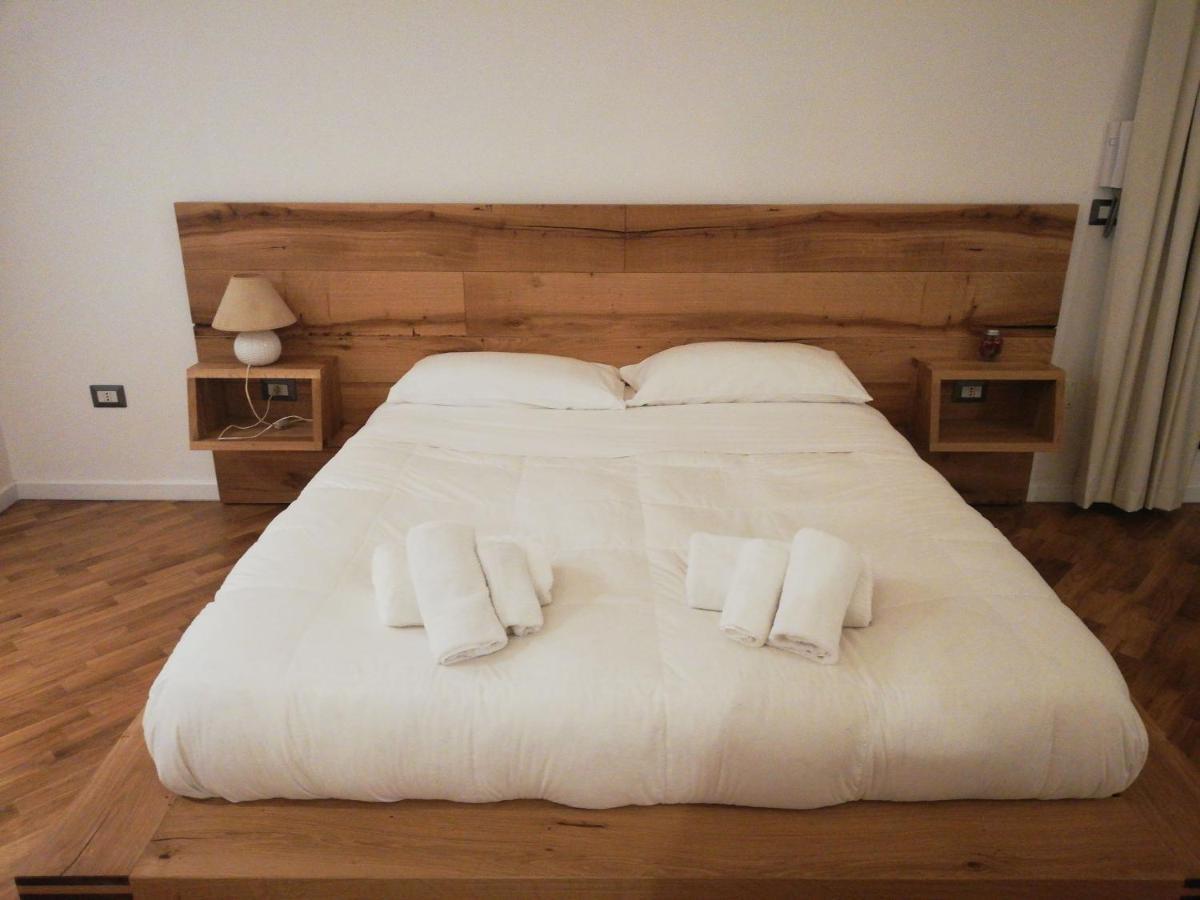Tito Schipa B&B レッチェ エクステリア 写真